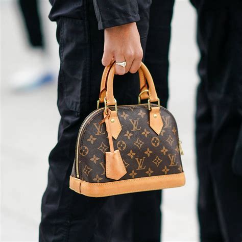 louis vuitton alma bag mini|louis vuitton vintage alma bag.